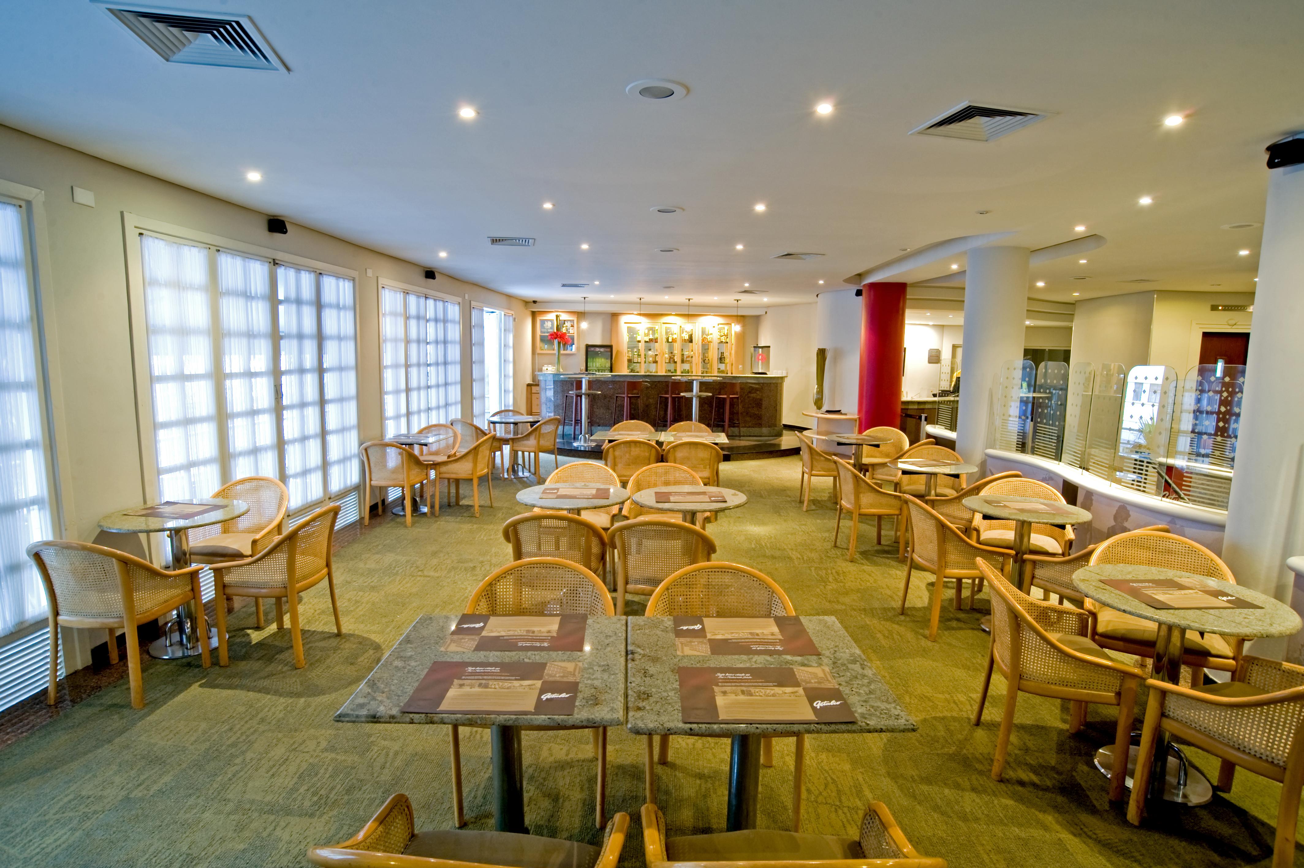 Rede Andrade Braz Hotel Curitiba Bagian luar foto