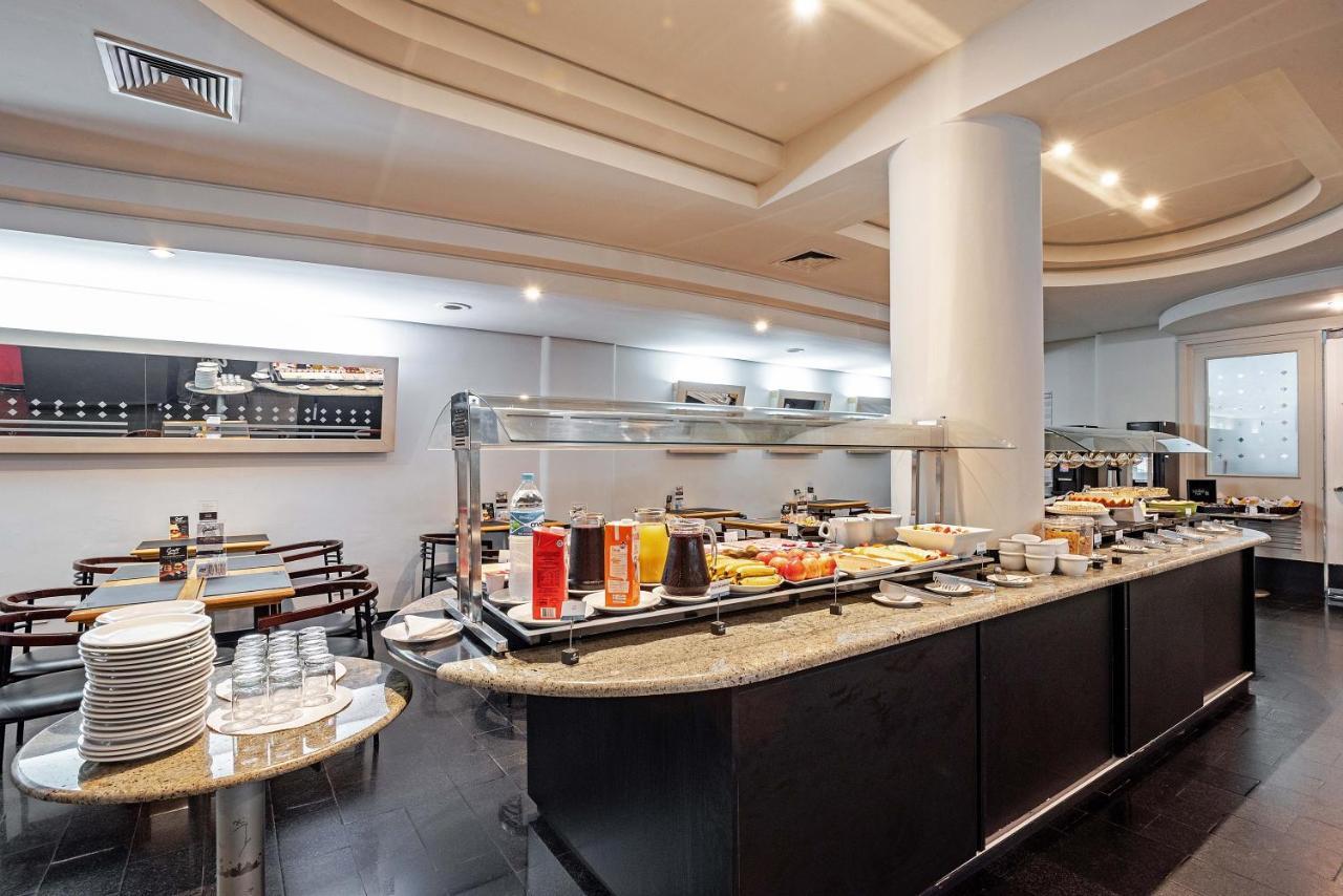 Rede Andrade Braz Hotel Curitiba Bagian luar foto
